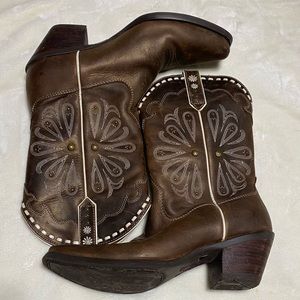 Brown Ariat Boots